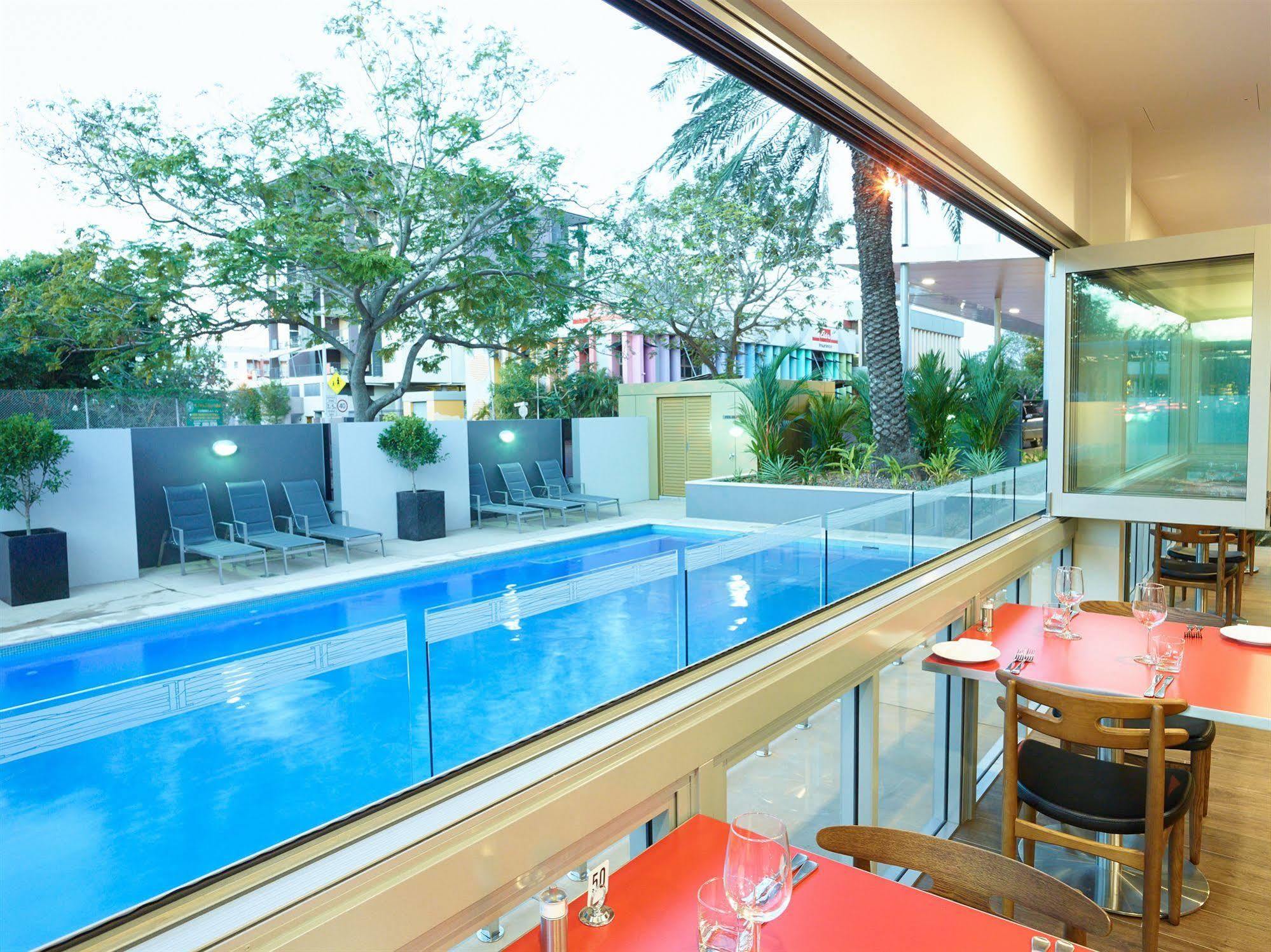 Courtyard By Marriott 4*